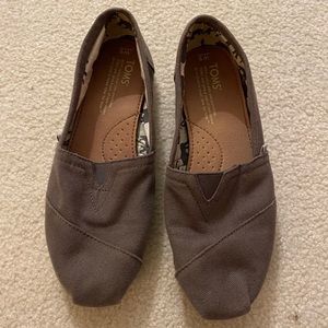 TOMS Classic Shoes